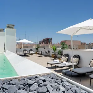 Limehome Calle Torcuato Luca De Tena - Digital Access *** Севилья